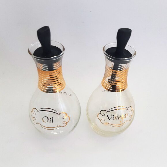 VTG Pyrex Oil & Vinegar Glass Cruets with Tops Gold Bands Original Stoppers - Picture 12 of 12
